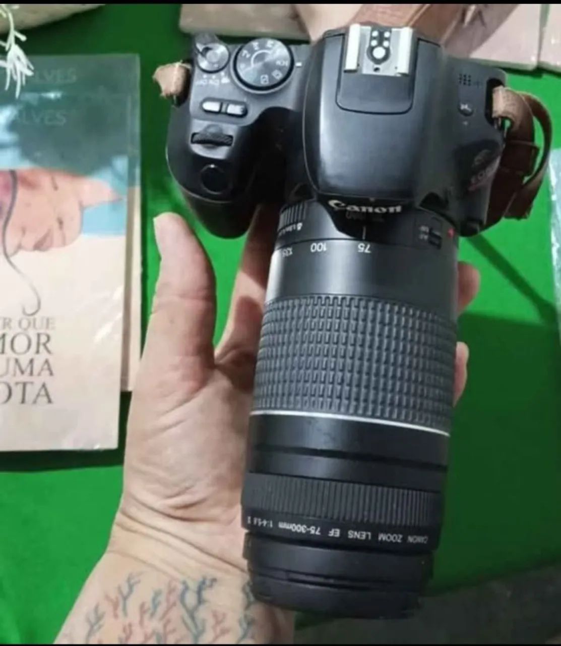 Câmera Canon Sl3 usada  - Foto 4