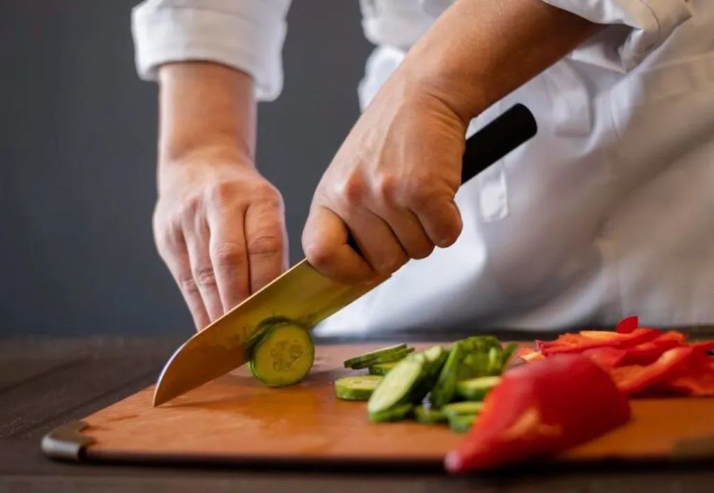 Ajudante de cozinha 