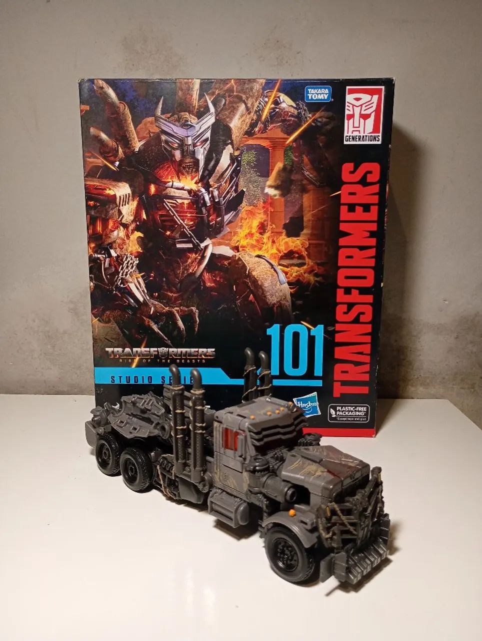 Transformers Scourge Studio Series 101 - Brinquedos e Jogos