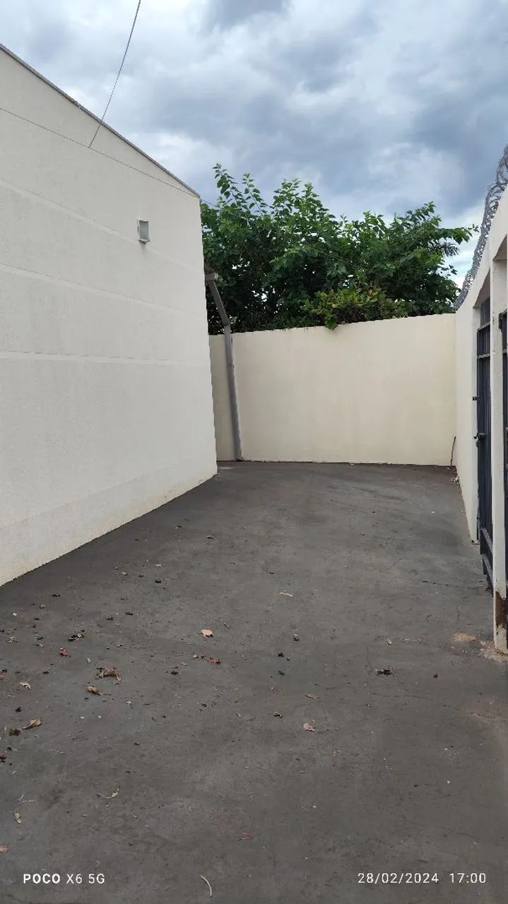 Kitnet  aero rancho incluso água e luz - Foto 2