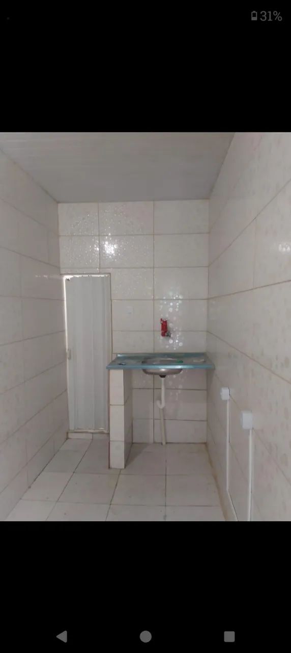 Aluga-se kitnet na liberdade 