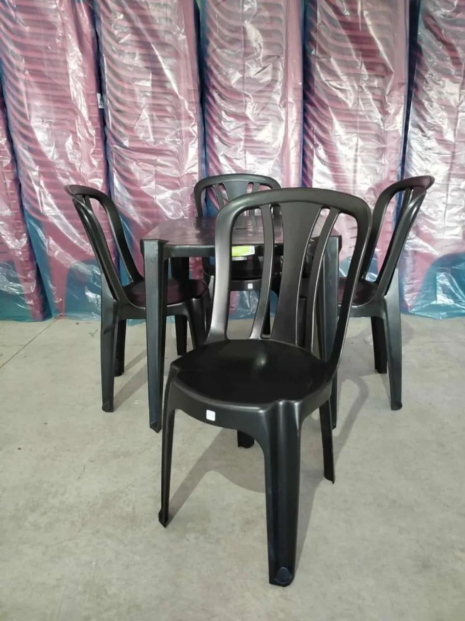 A PRONTA ENTREGA - MESAS E CADEIRAS PLASTICAS - Foto 5