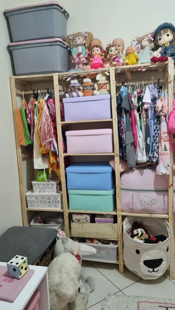 Arara guarda-roupa 