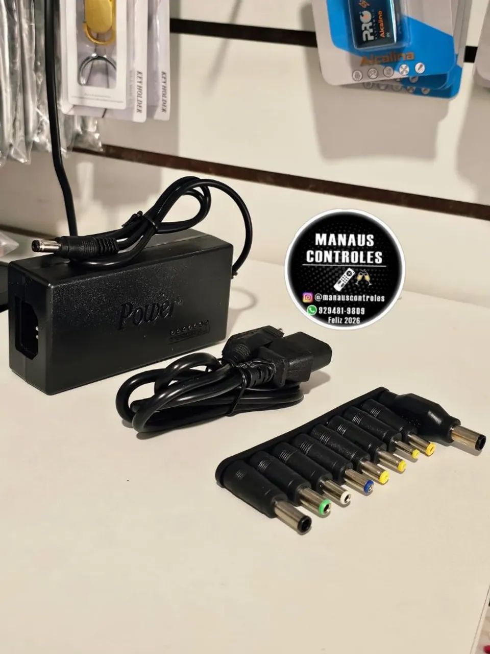 Carregador Universal Para Notebook 120w 9 Conectores - Foto 2
