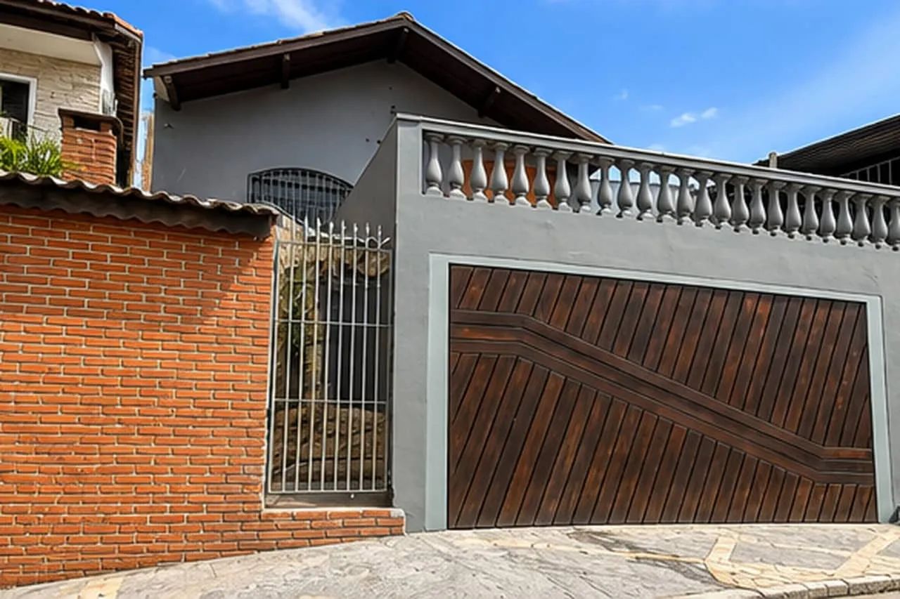 Casa comercial na Rua Manuel Ribas, 209  145 m² - Foto 2