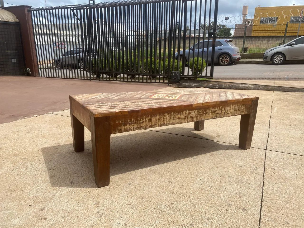 Rustic Reclaimed Wood Coffee Table65579521675138122