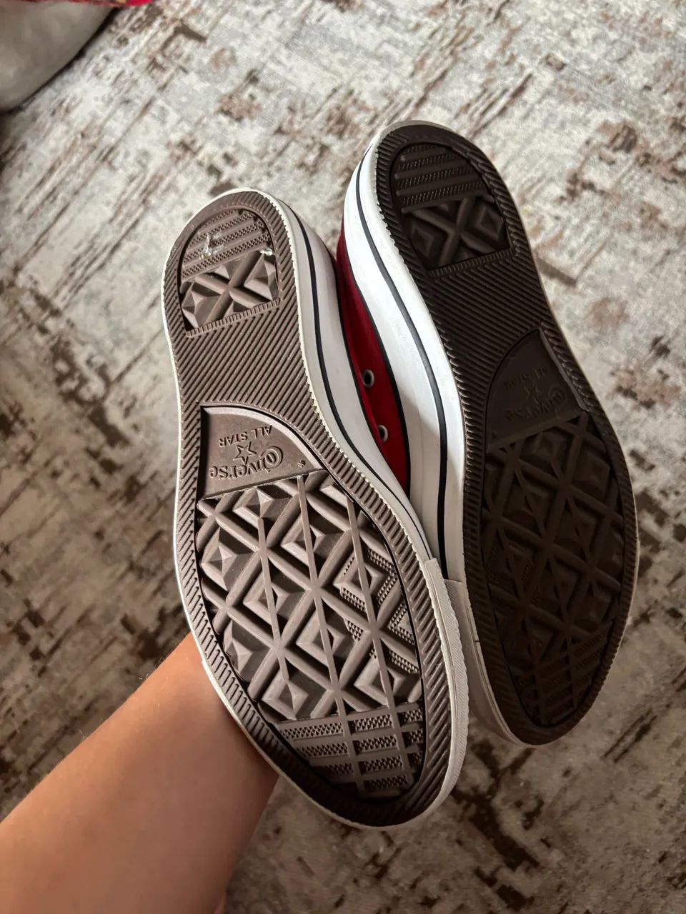 Tênis Vermelho Converse All Star Chuck Taylor Cano Alto - Foto 6