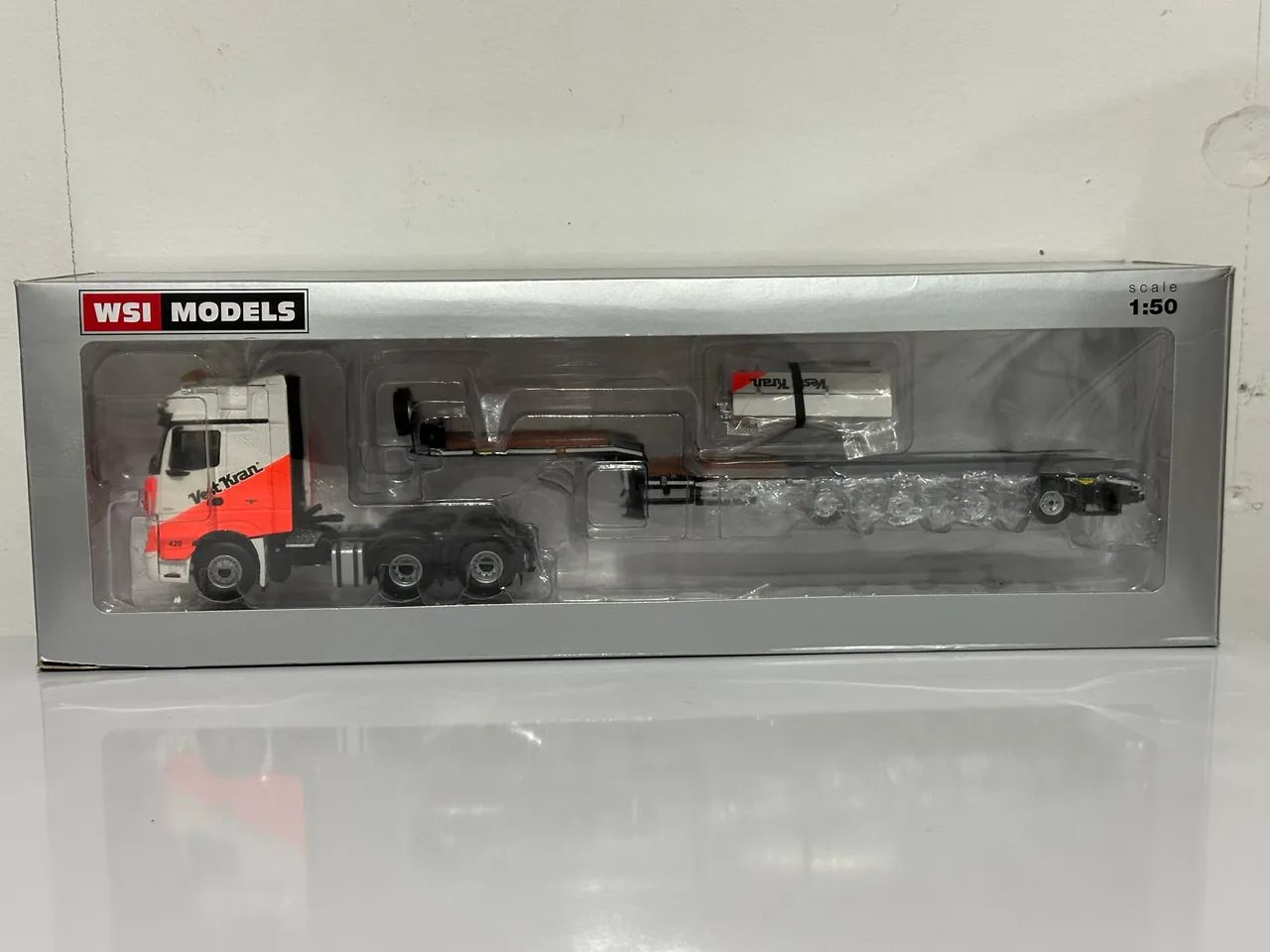 Miniatura wsi Mercedes actros 1/50 com prancha expansiva - Hobbies