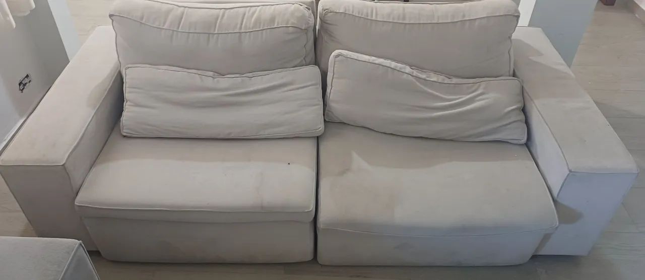 Sofá retrátil 