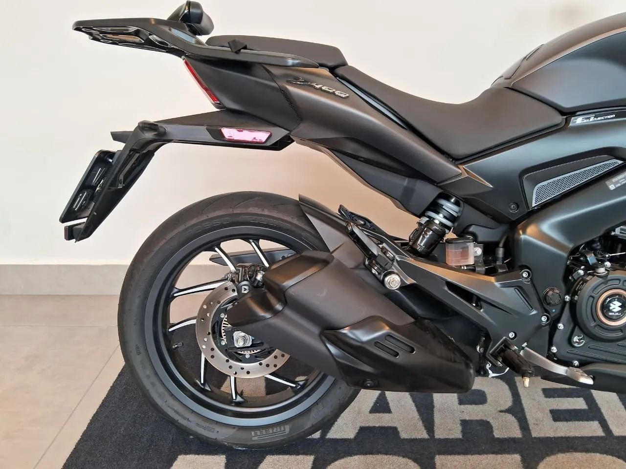 Bajaj DOMINAR 400  - Foto 2