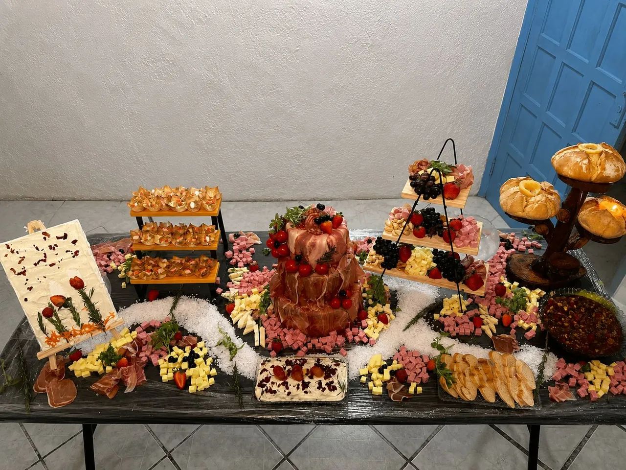 Mesa de Frios e antepastos  - Foto 4