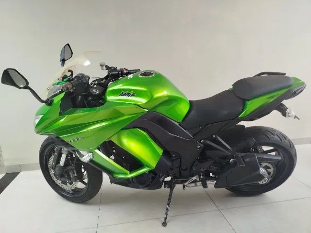 年末SALE 一閑張り Kawasaki Zx-10/ Zx-10r 1000cc 2025 - 1497272258 | OLX