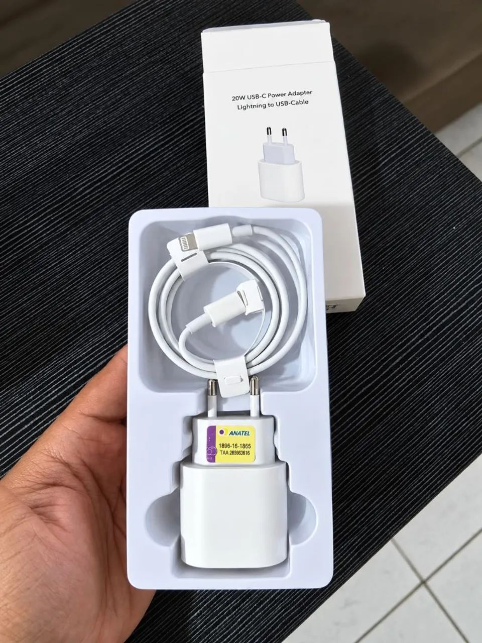 Carregador de IPhone 20W - Foto 2