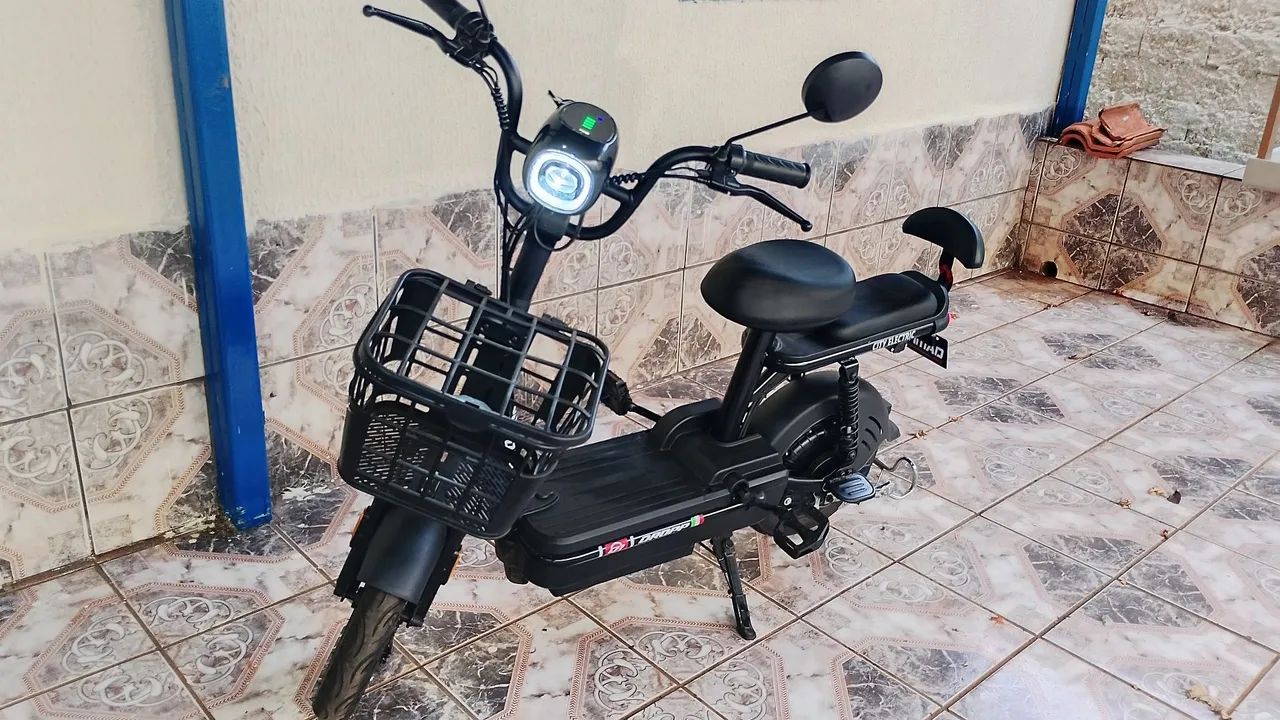 Bicicleta Elétrica Scooter Seminova 