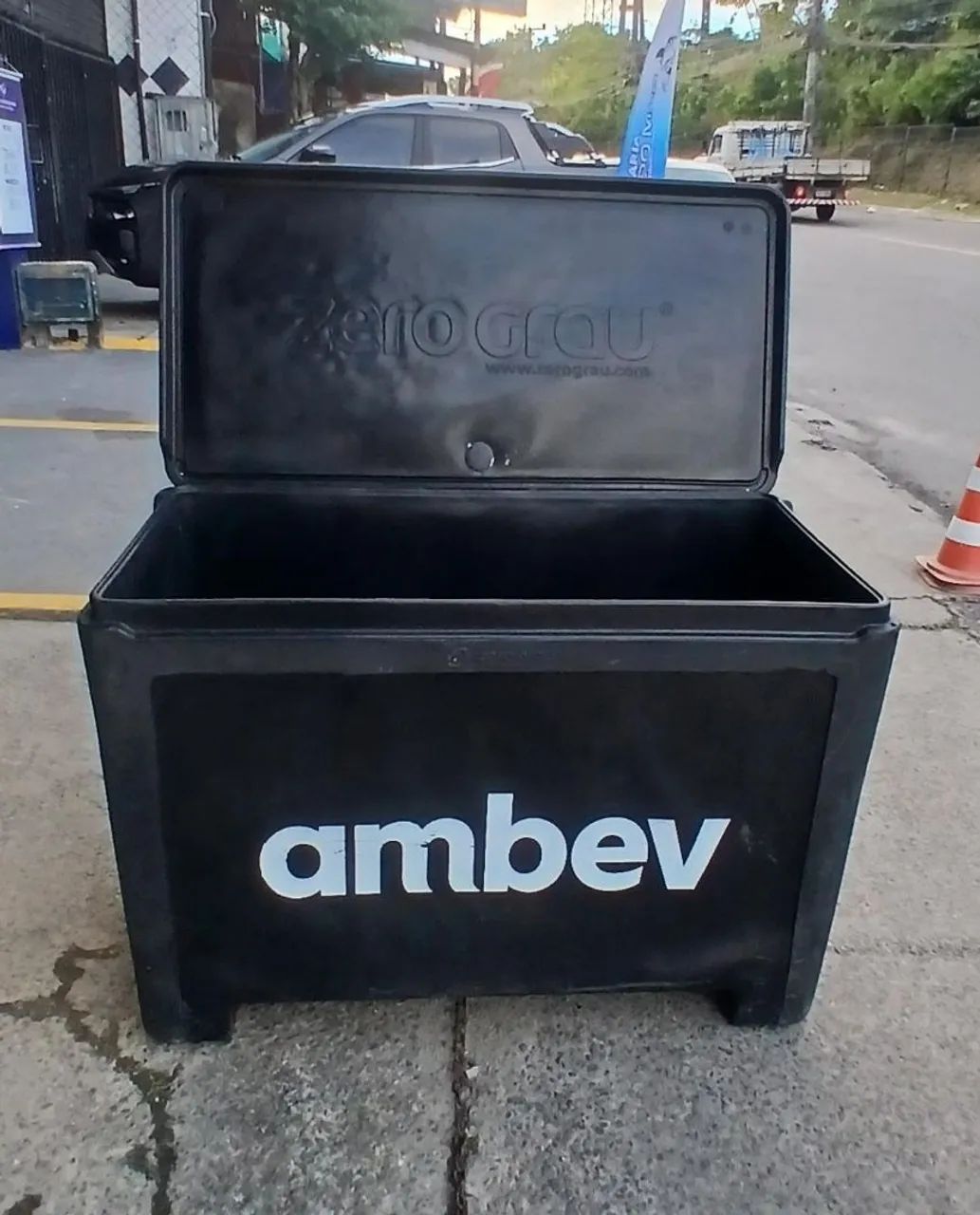 Caixa térmica cooler 360 litros novo  - Foto 4
