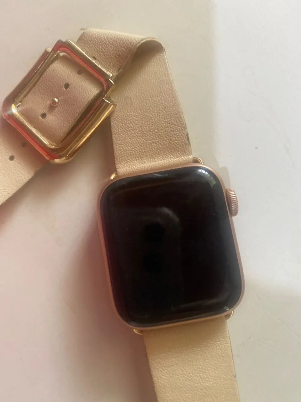 Apple Watch  preciso vender  4 a geração  - Foto 2