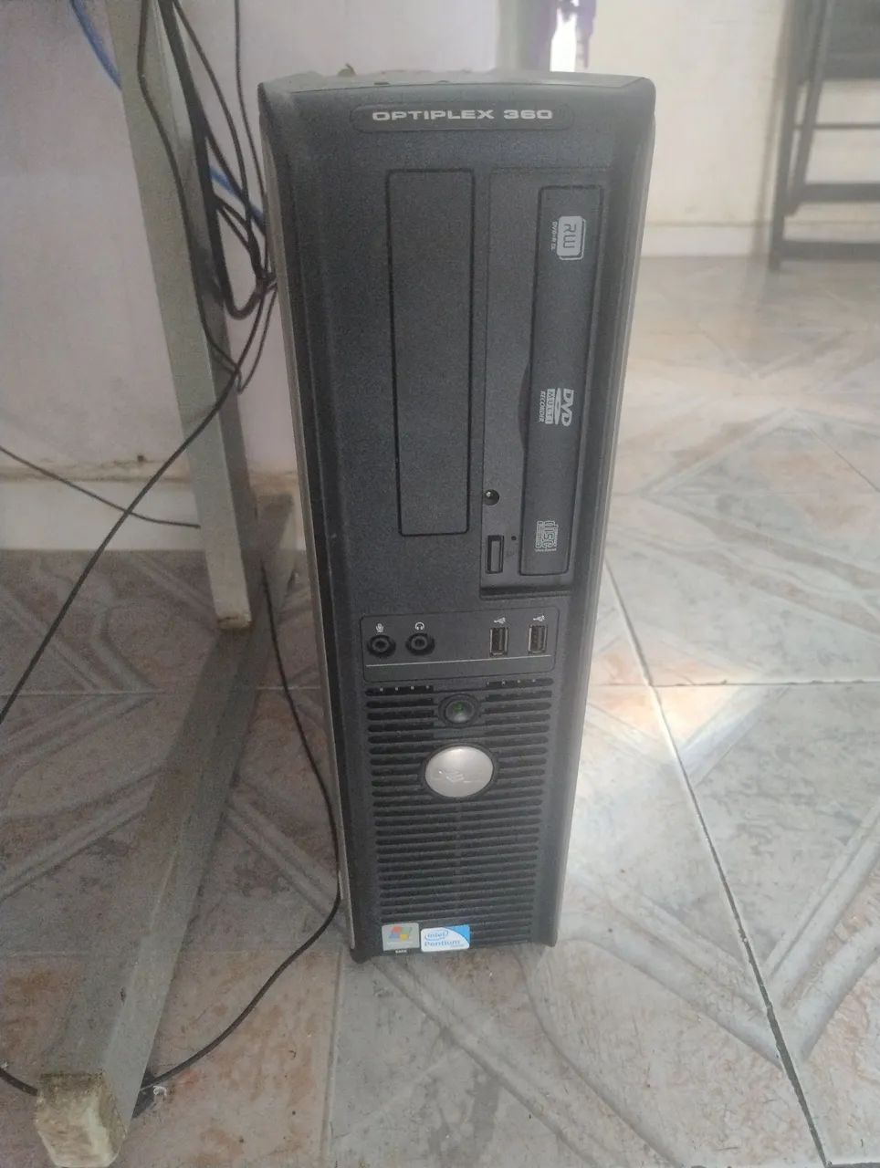 Computador desktop Dell, 4gb ram 