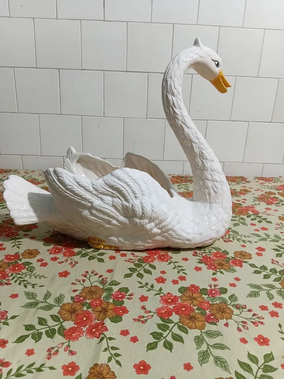 Cisne de porcelana raro e antigo 