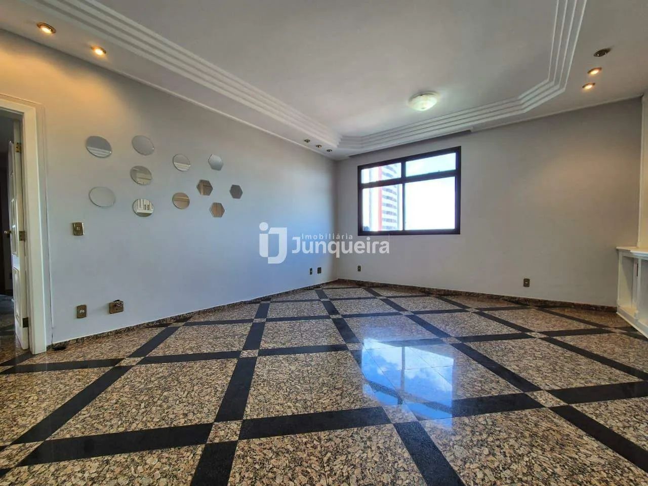 Apartamento à venda no Centro - Foto 2