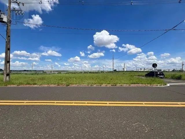 Terreno à venda em Maringá, Chácaras Aeroporto, com 450 m², Condomínio Residencial Ecowind - Foto 3