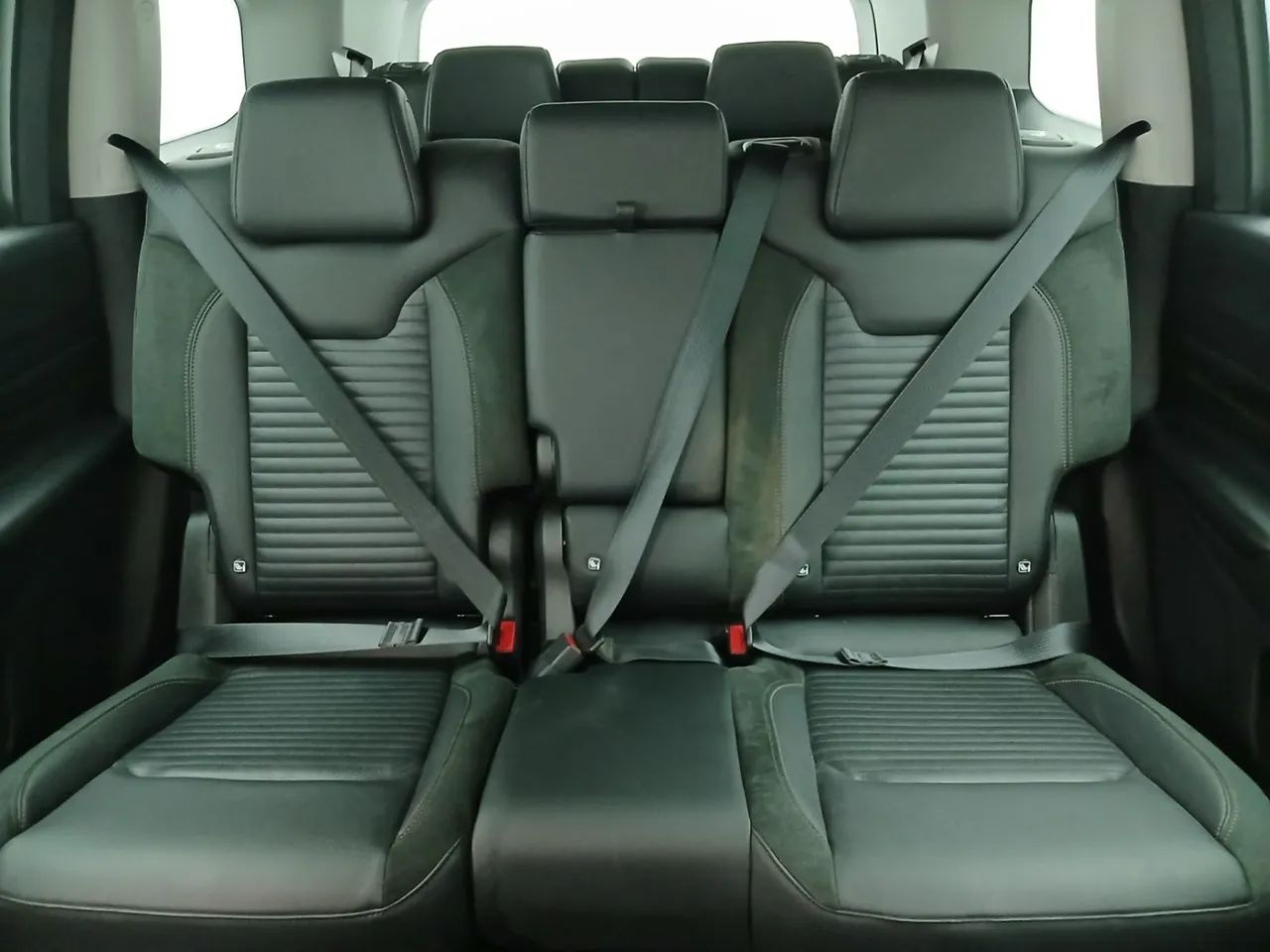 Jeep Commander Limited T270 1.3 TB Flex Aut., foto 18 de 18