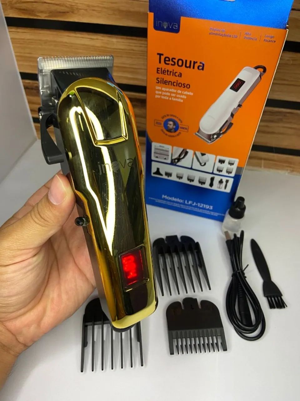 MAQUINA DE CORTAR CABELO INOVA Dourada LFJ-12193 - Foto 3