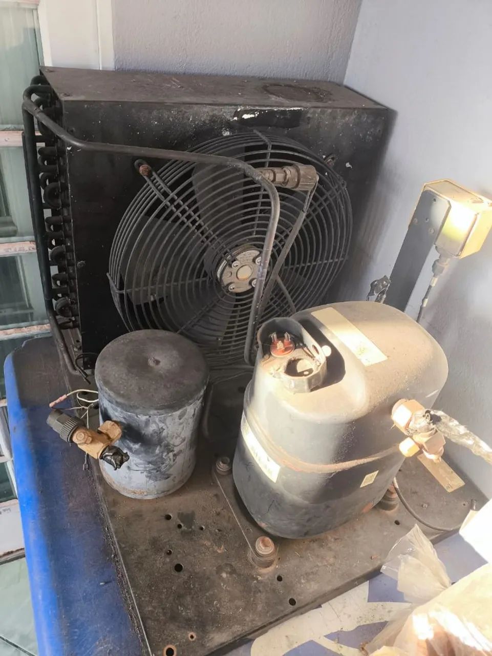 Vendo unidade completa com recolhedor de gás  - Foto 2