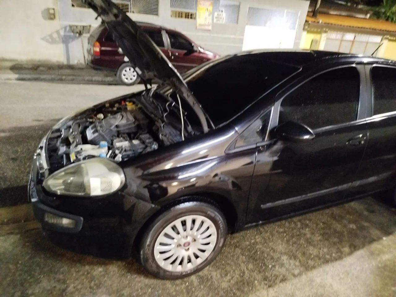 Fiat Punto 1.4 FIRE FLEX 8V 5P 2013