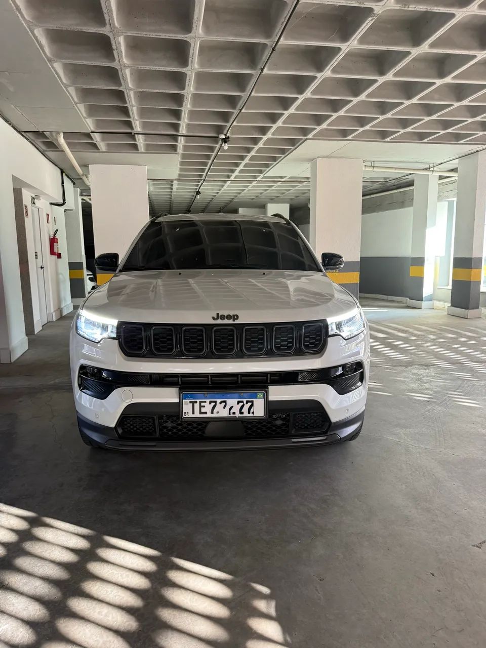 Jeep Compass Longitude Night Eagle 1.3 Flex 2025 - Foto 2