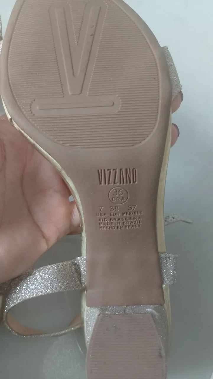 Sandália Vizzano usada algumas horas - Foto 3