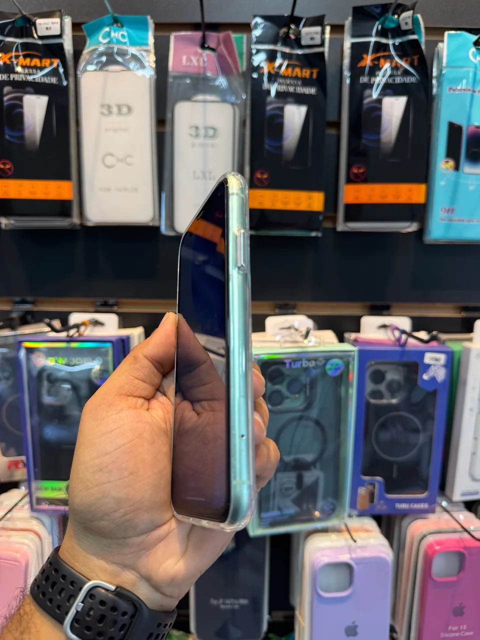iPhone 11 verde  - Foto 5