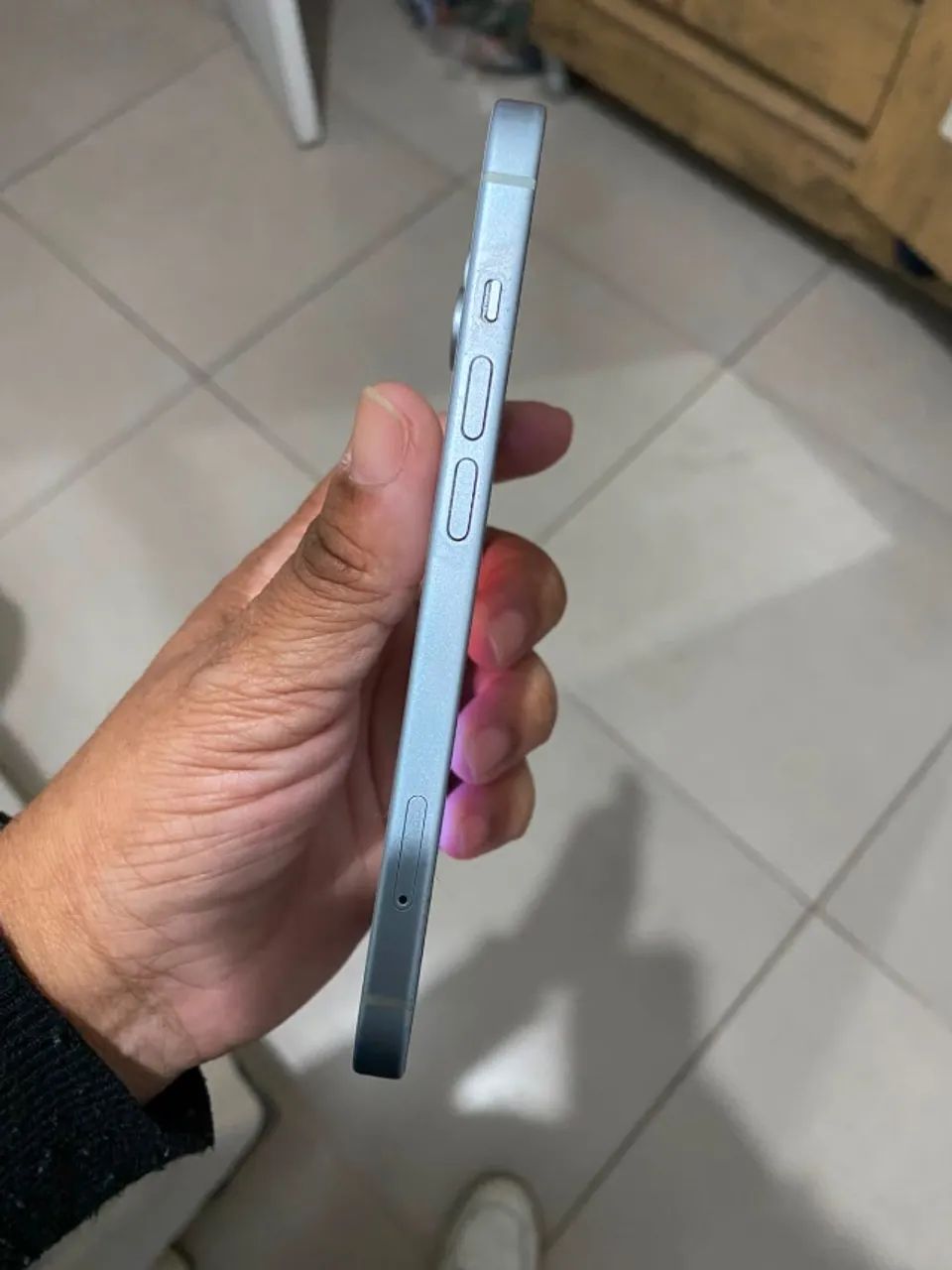 Celular iPhone 15  - Foto 4