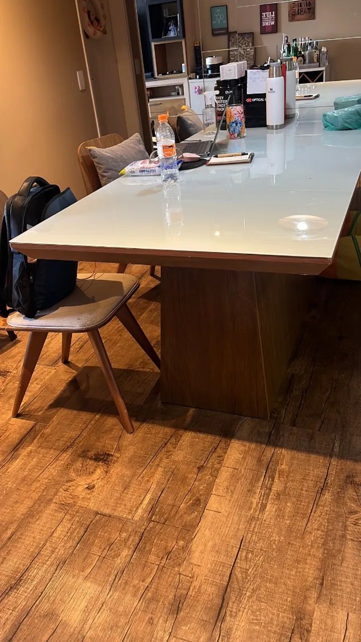 Mesa de jantar 6 lugares 