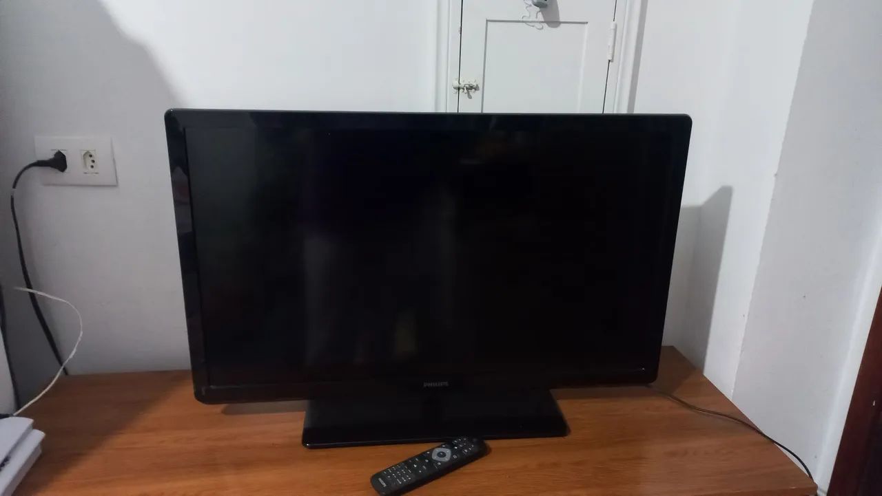 TV PHILIPS 32 POLEGADAS - Foto 3