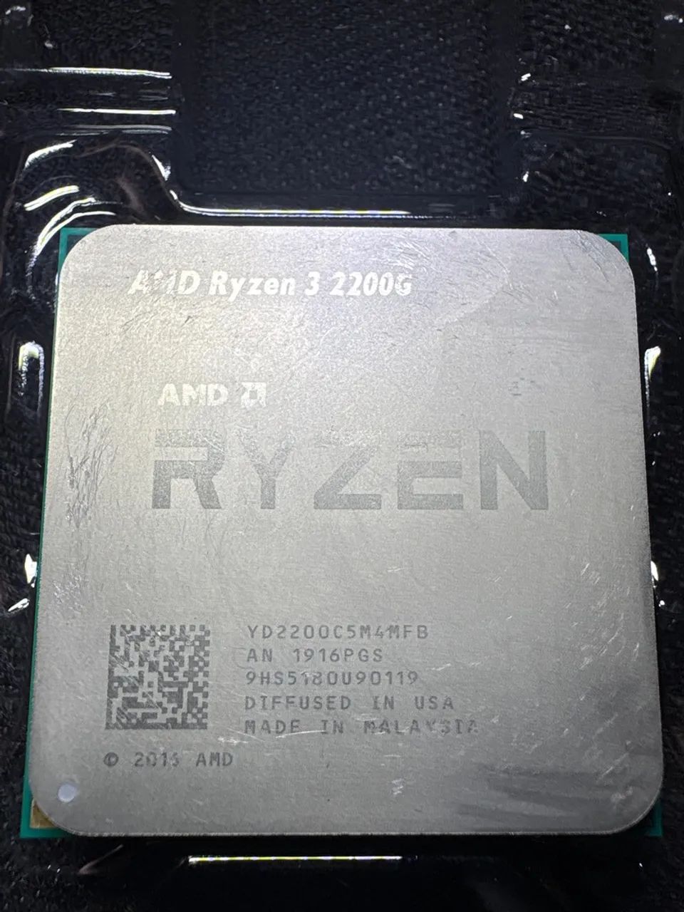 Ryzen 3 2200g 4/4 - sem cooler - Foto 2