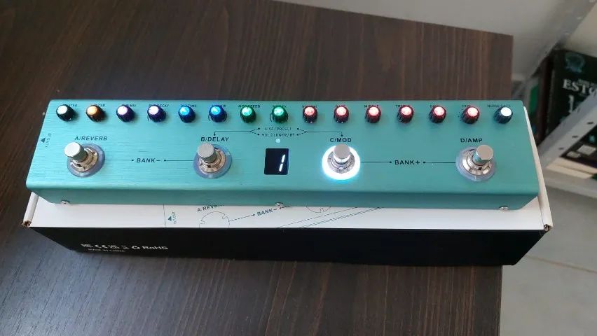 Pedaleira TANK-G