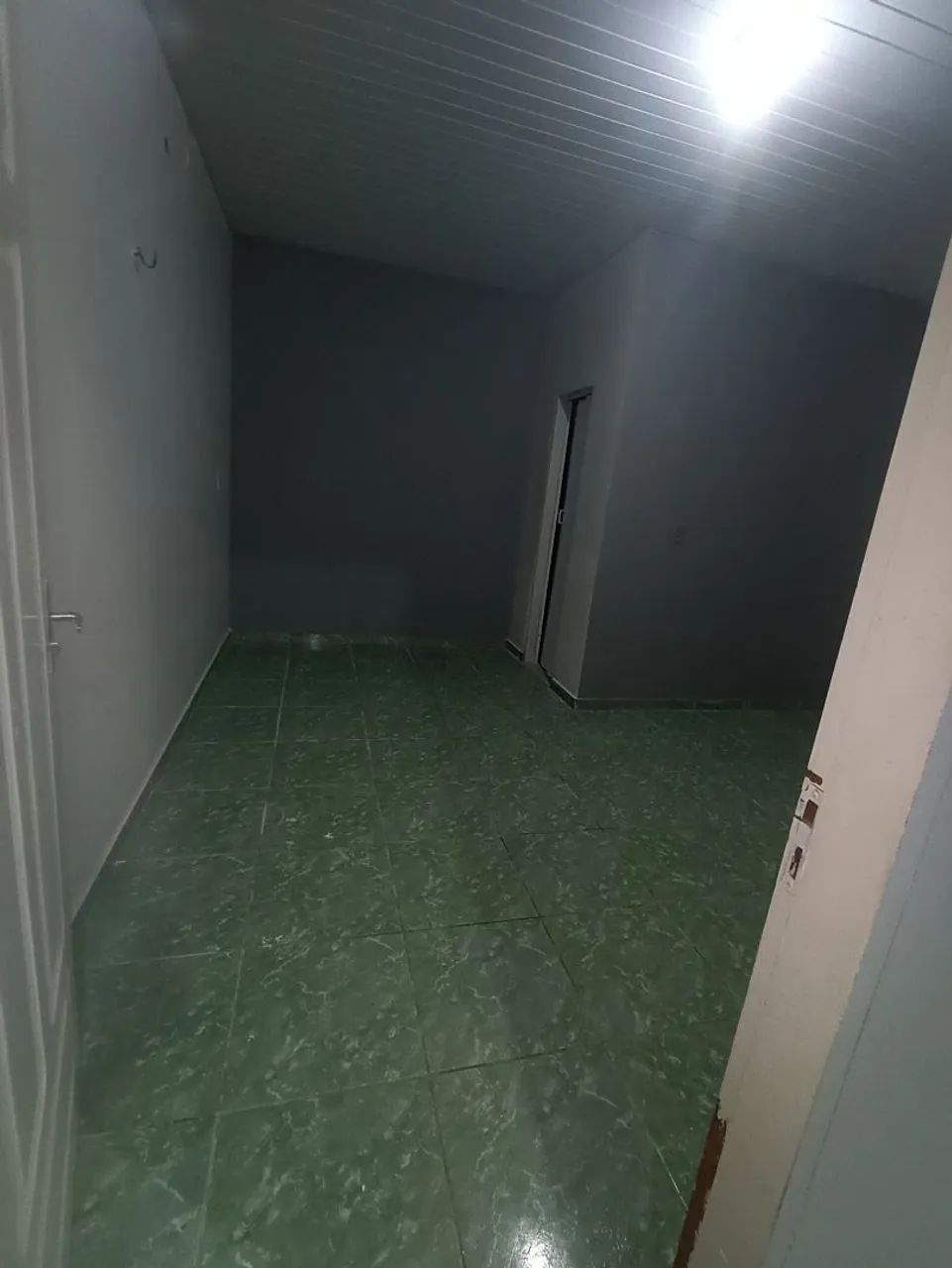 Aluga -se apartamento 