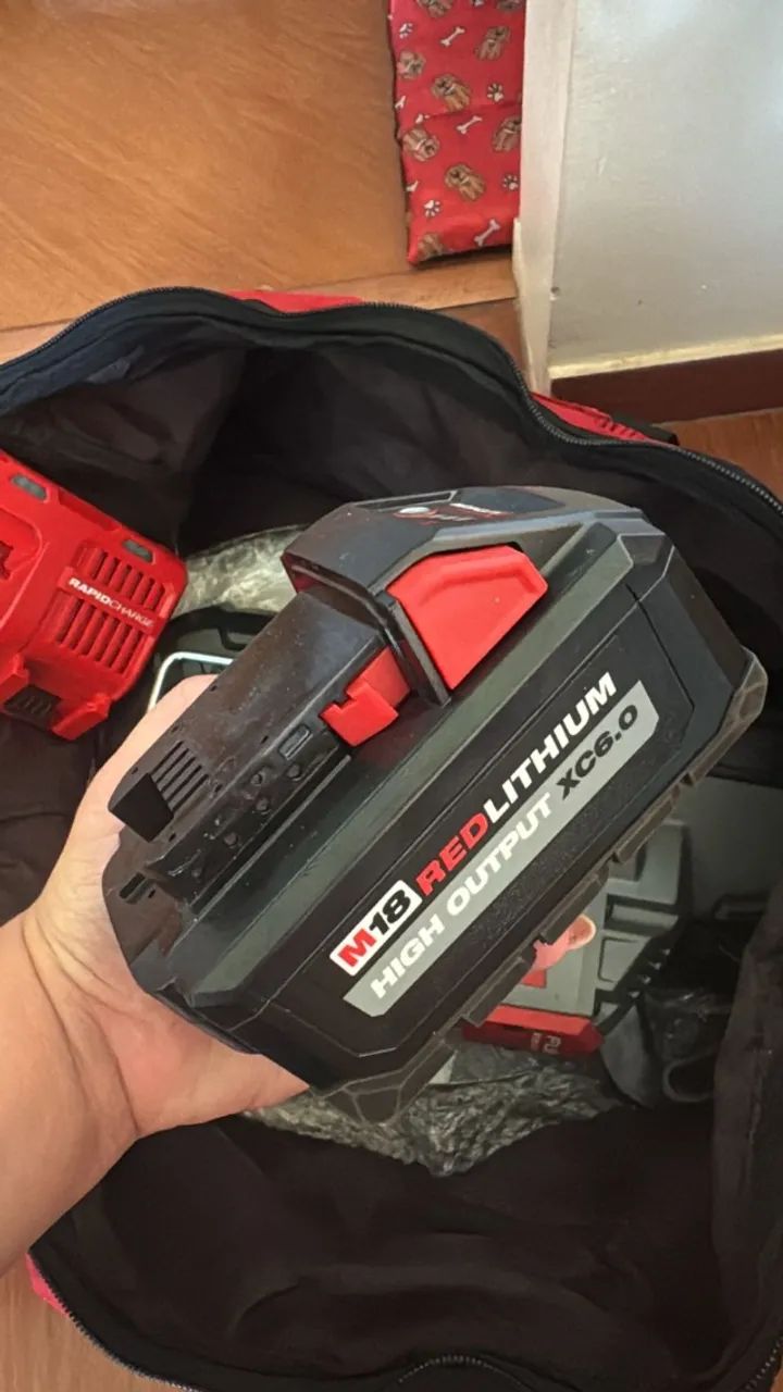 SERRA FITA A BATERIA M18 FUEL MILWAUKEE (KIT COMPLETO) - Foto 2