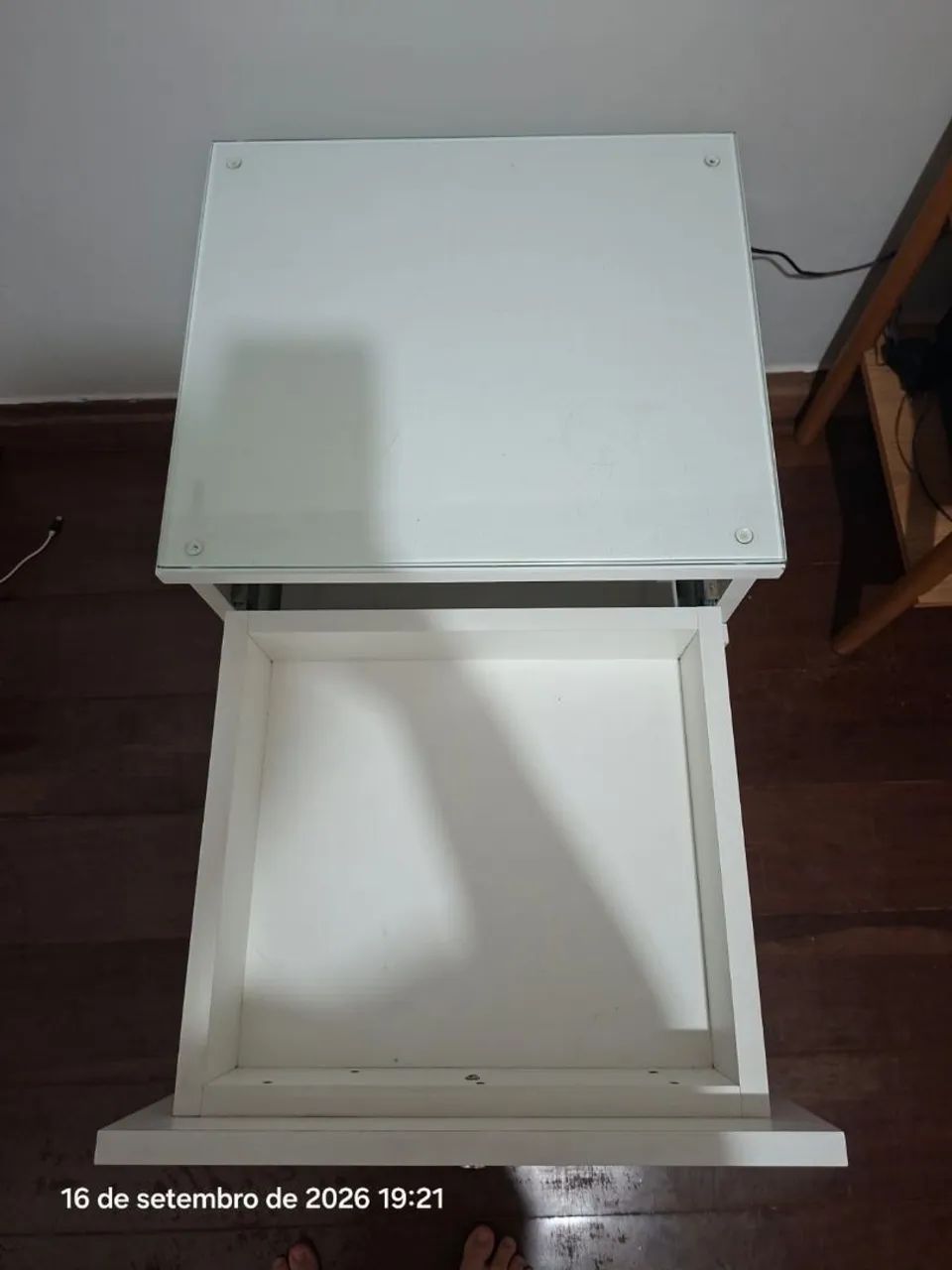 Criado mudo branco - Foto 4