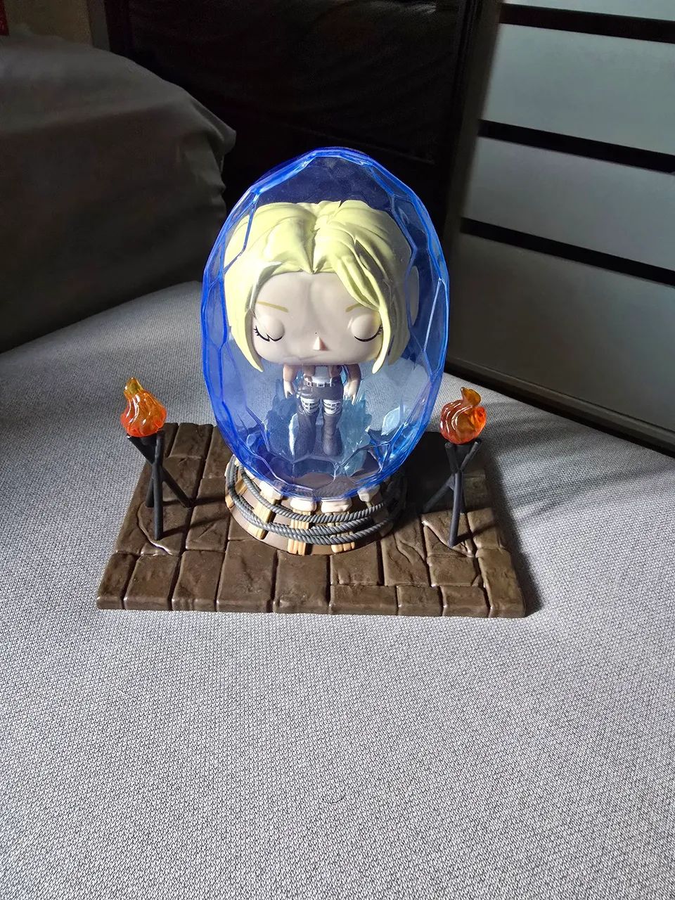Funko Pop Deluxe: Annie no cristal Shingeki no Kyojin Attack on Titan