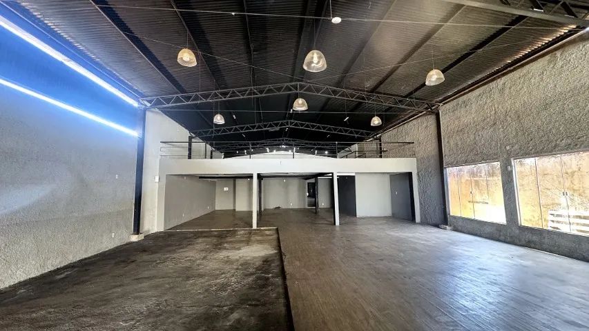 Galpão, com Mesanino - 420 m2 - Centro de Niquelândia - Foto 4