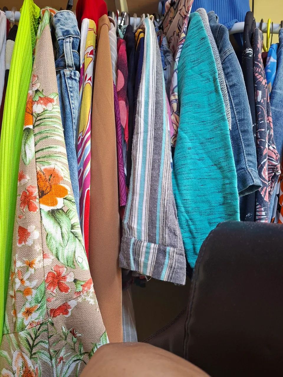 Lotes de roupas reuso 
