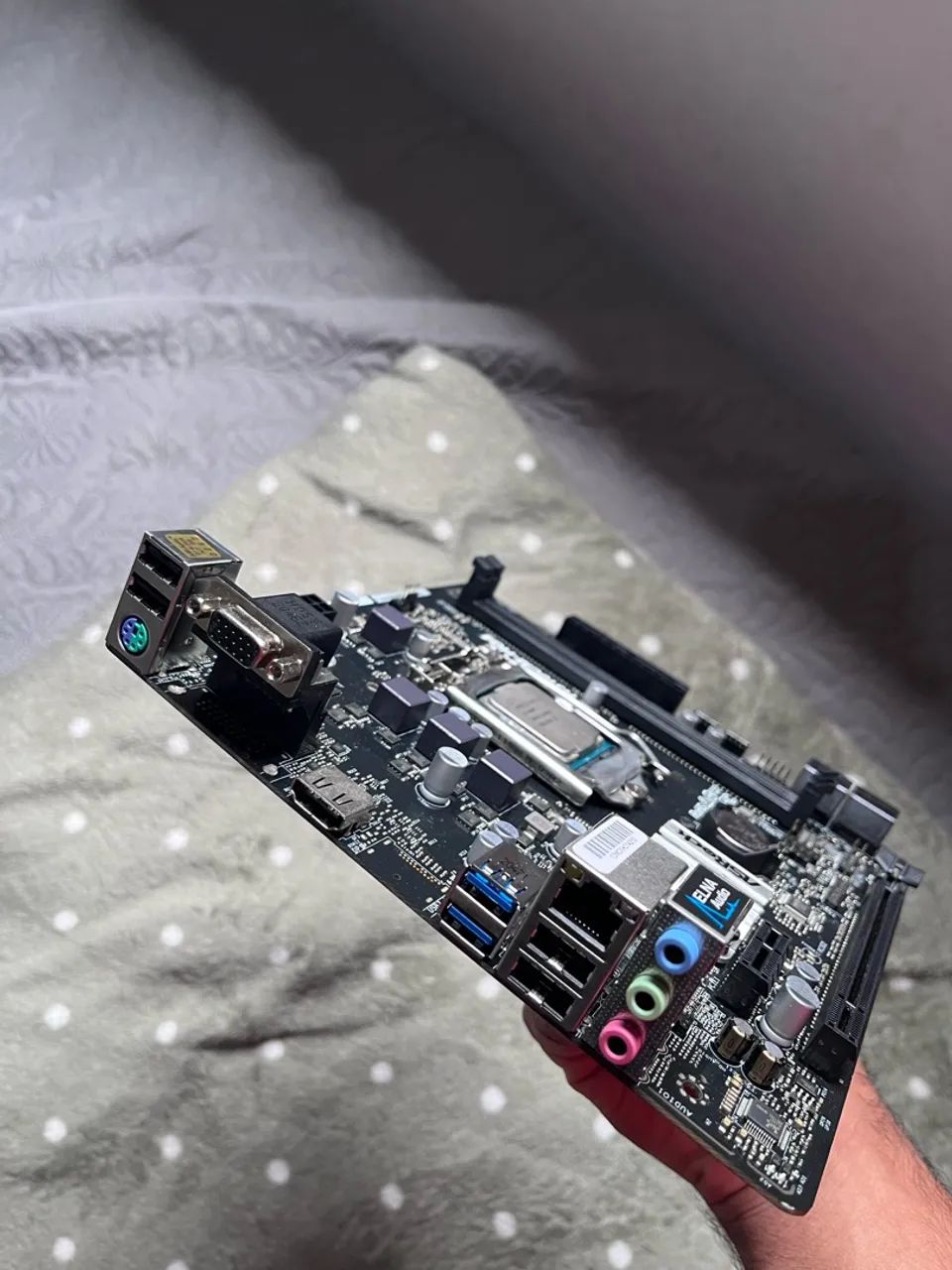 Kit i3 9ª geração + placa-mãe ASRock - Foto 4