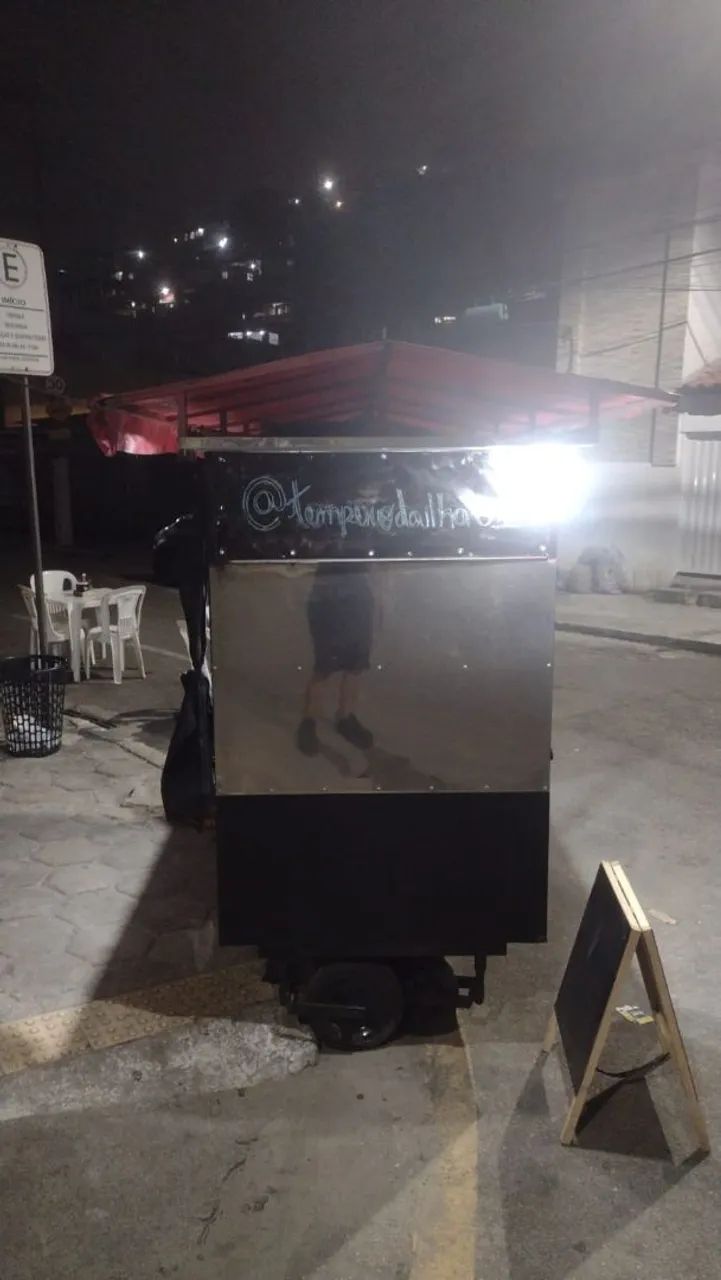 Barraca/Carrinho para Lanches e Alimentação - Completa com Bancada Inox - Foto 3