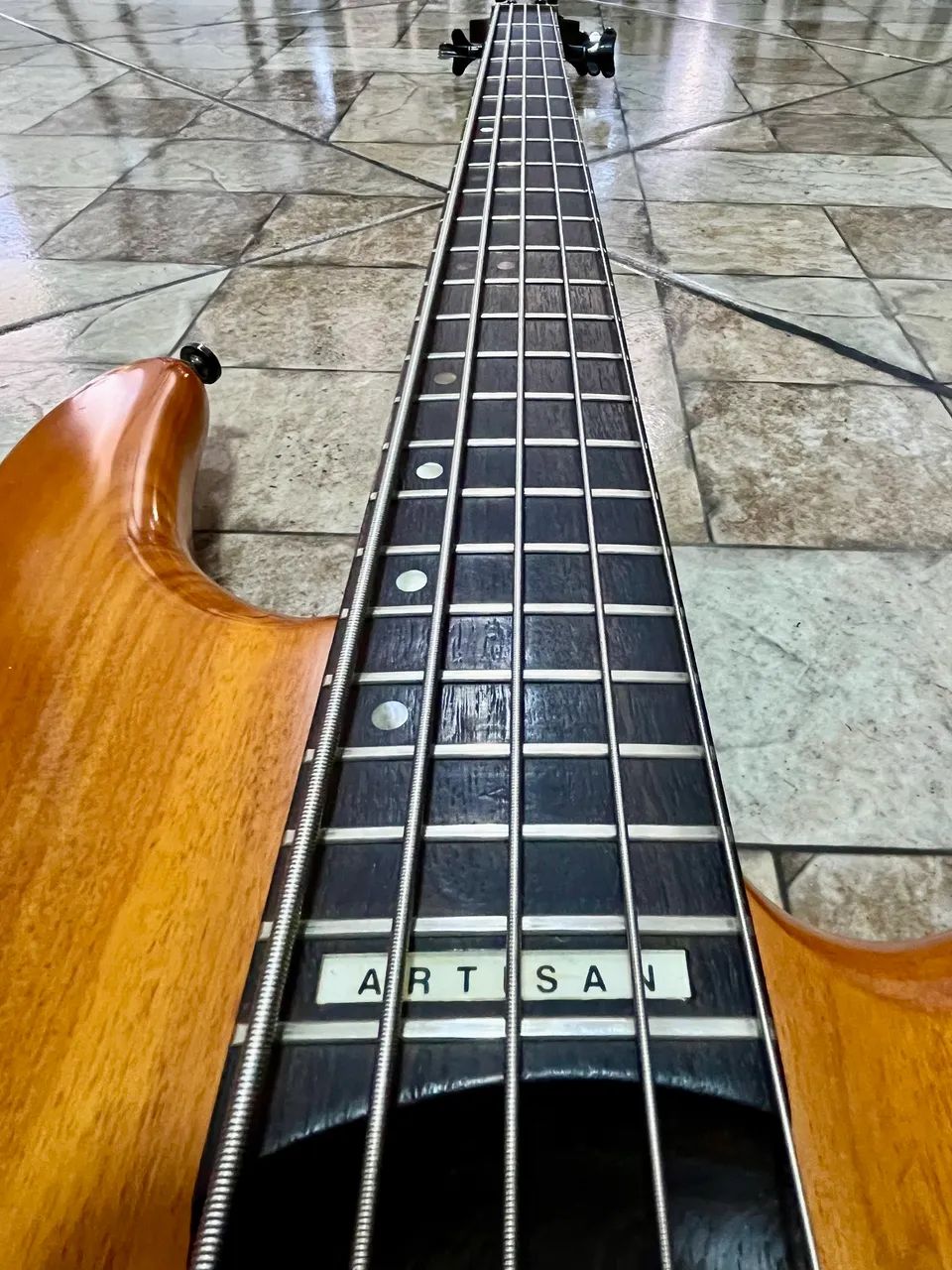 Baixo Cort A5 Artisan 1999 - Foto 2