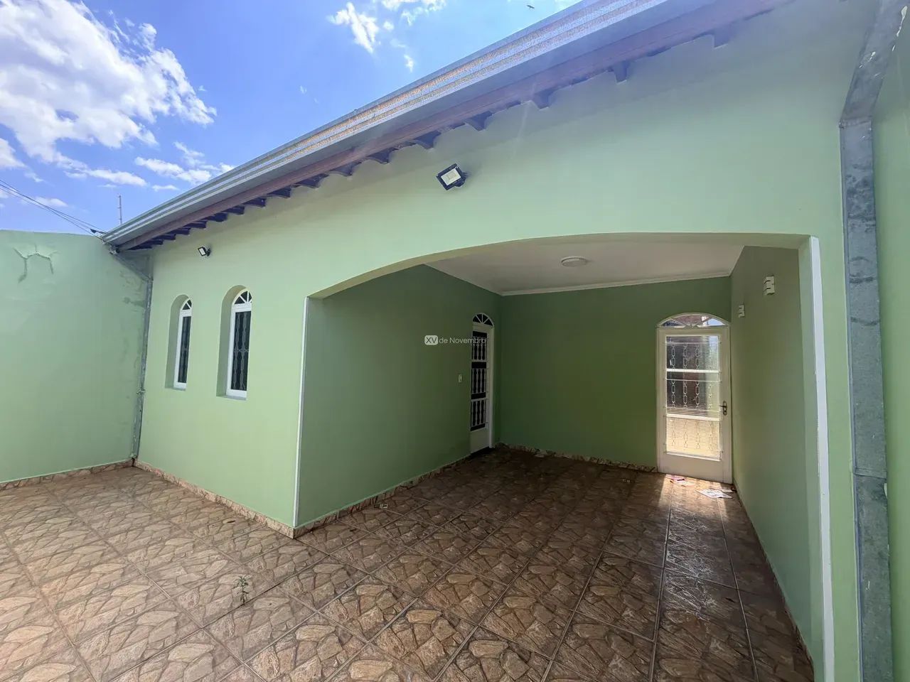 Imóvel para aluguel com 120 metros Casa para alugar  | 2 quartos eos quadrados com 2 quart