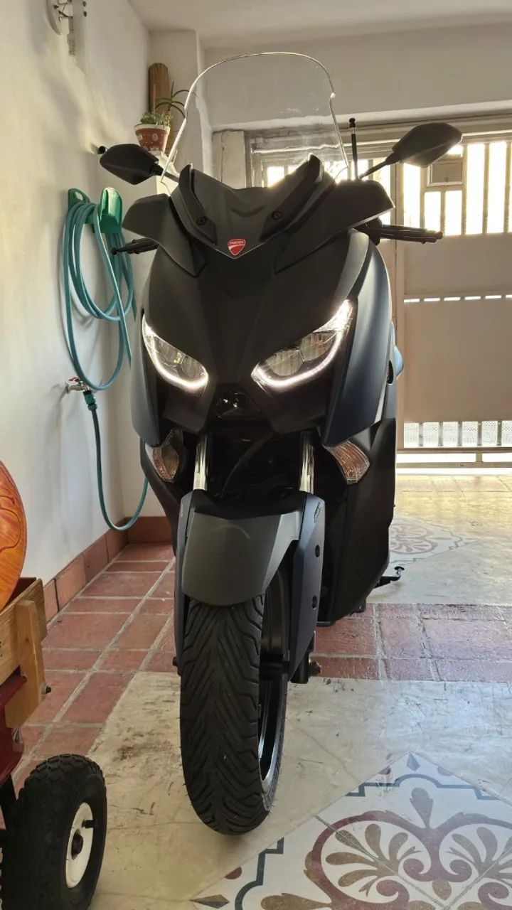 Xmax 250 2021 - Foto 5