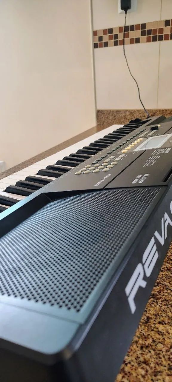 Teclado ROLAND KB330 - Foto 2