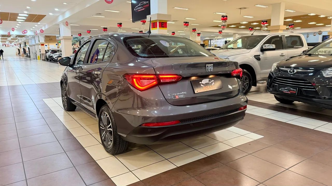 Fiat Cronos Precision 1.8 16V Flex Aut. 2021 - Foto 4
