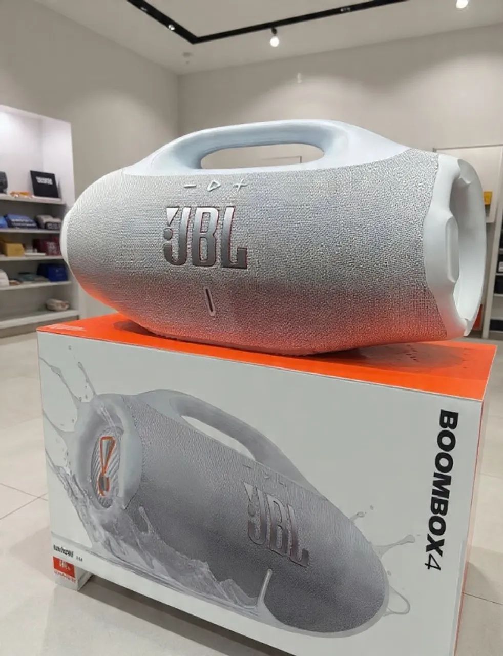JBL Boombox 4 Branca, Original, Nota fiscal e garantia 1 ano - Foto 4